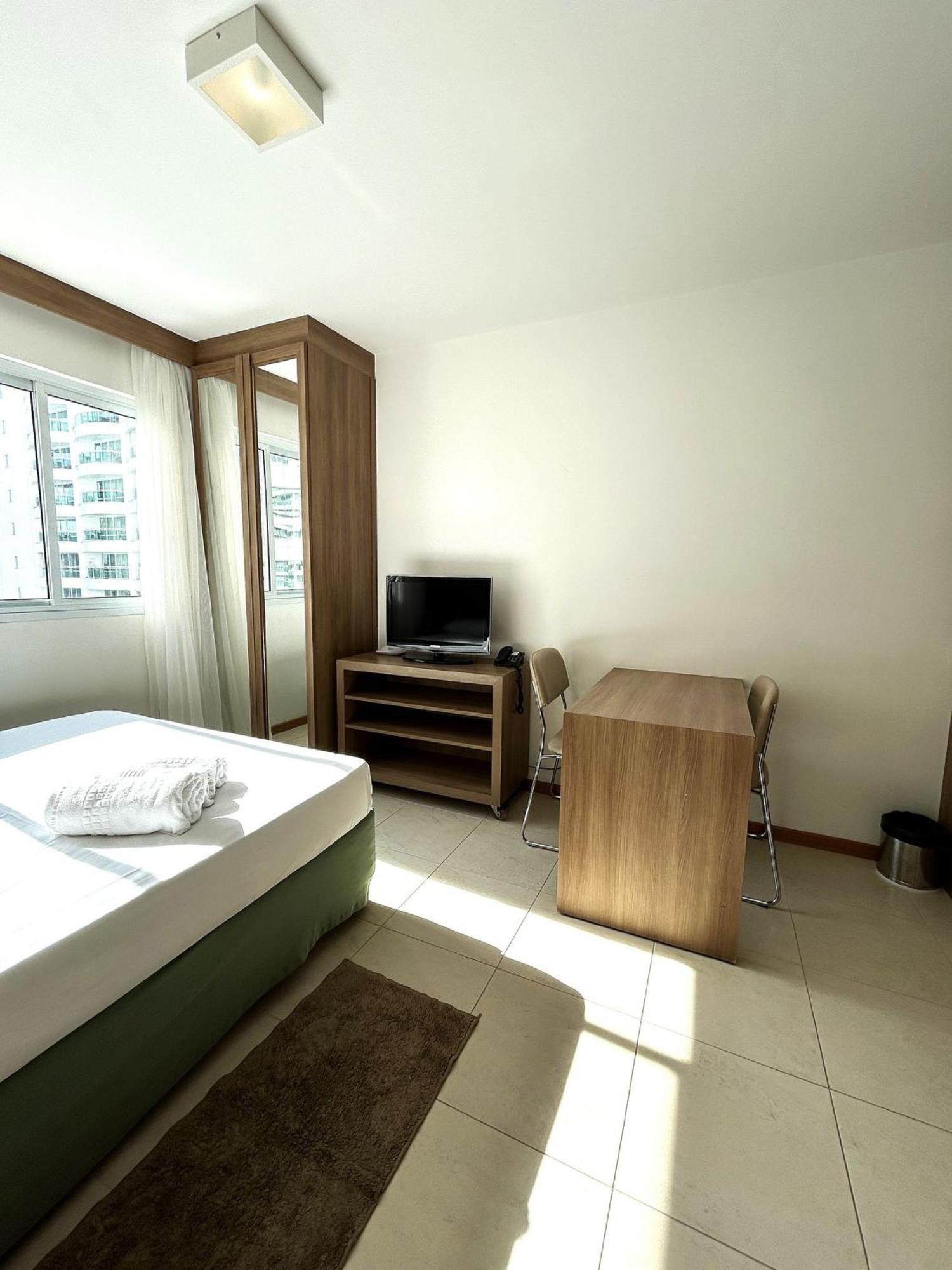 Sm1214 Flat Com Excelente Localizacao Em Regiao Central Brasilia Exterior photo