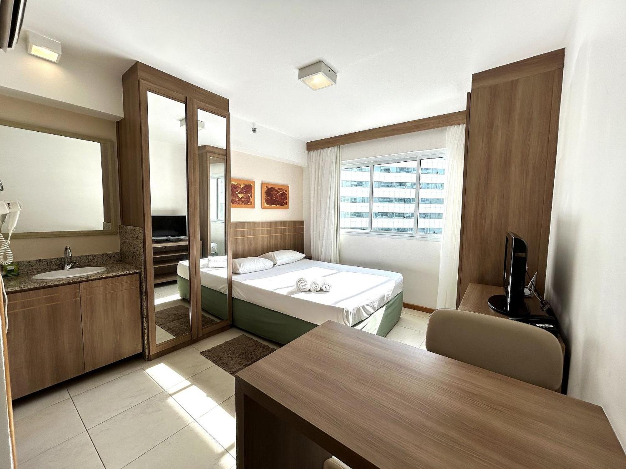 Sm1214 Flat Com Excelente Localizacao Em Regiao Central Brasilia Exterior photo